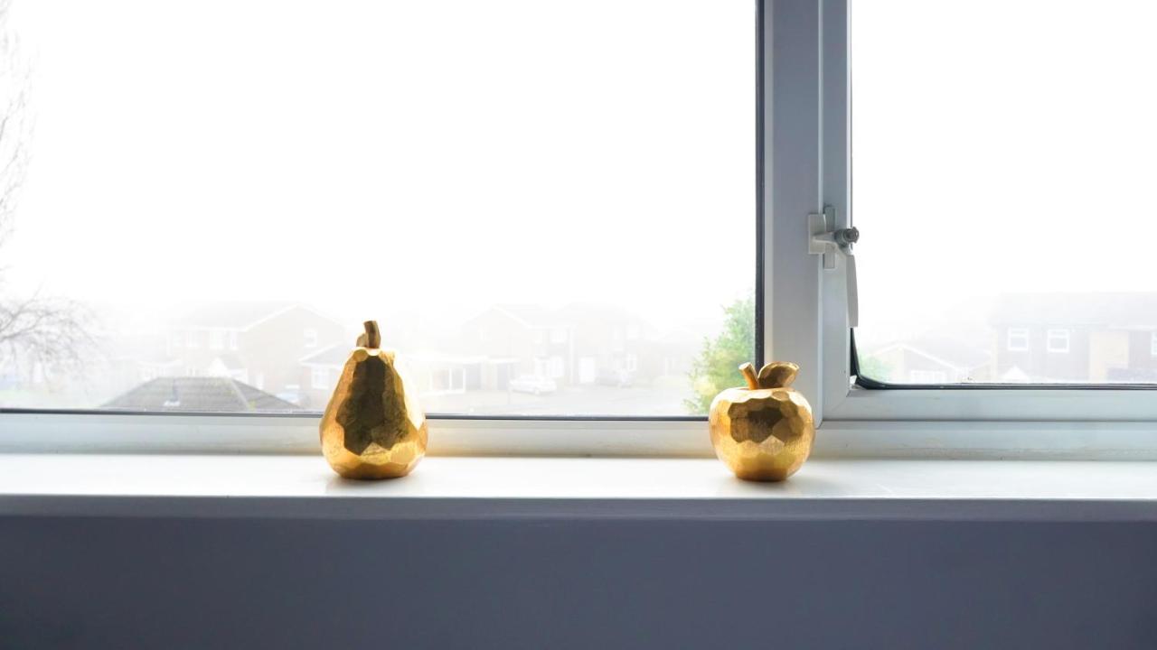 Portobello House - Four Bedroom House Perfect For Contractors - Sleeps 6 - Free Parking Wolverhampton Eksteriør billede